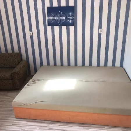 Easy Backpacker Old Town Апартаменты Кошице